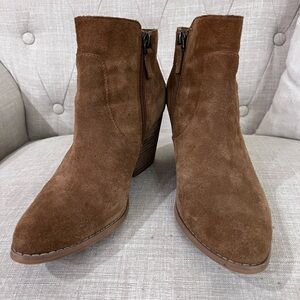 Treasure and Bond Brown Suede Ankle Boots